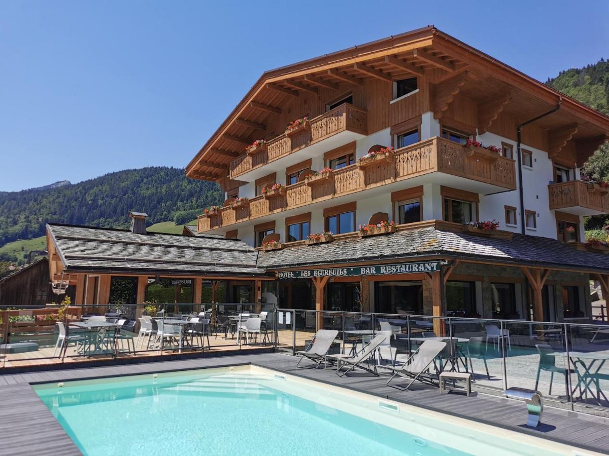 Hotel-Chalet Les Ecureuils Restaurant, Piscine, Garage Le Grand-Bornand Kültér fotó