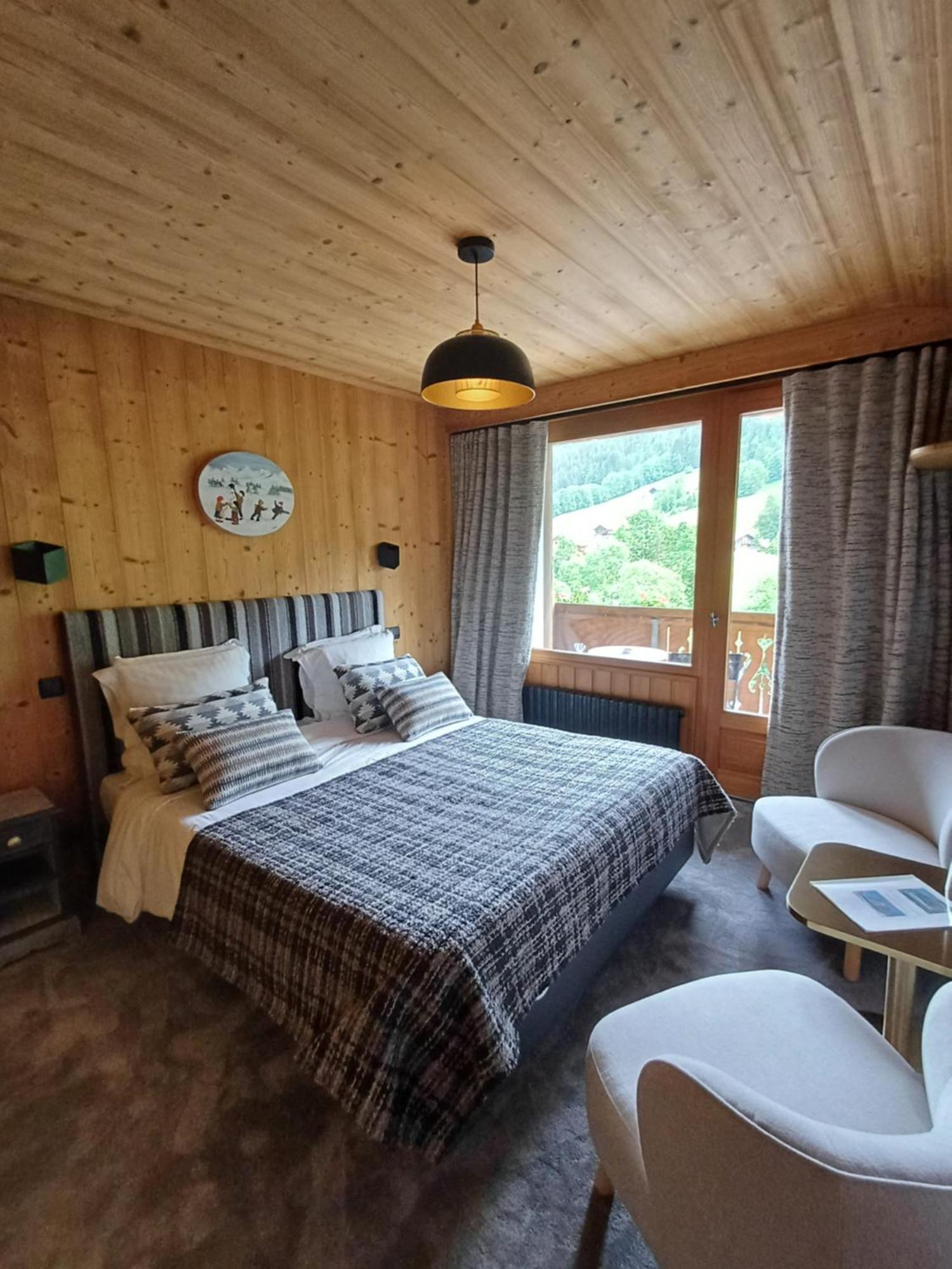 Hotel-Chalet Les Ecureuils Restaurant, Piscine, Jardin Garage Le Grand-Bornand Kültér fotó